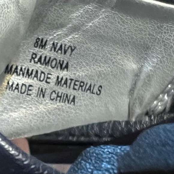 Coral Bay Wedge Sandals Size 8 NWOT - Picture 7 of 7